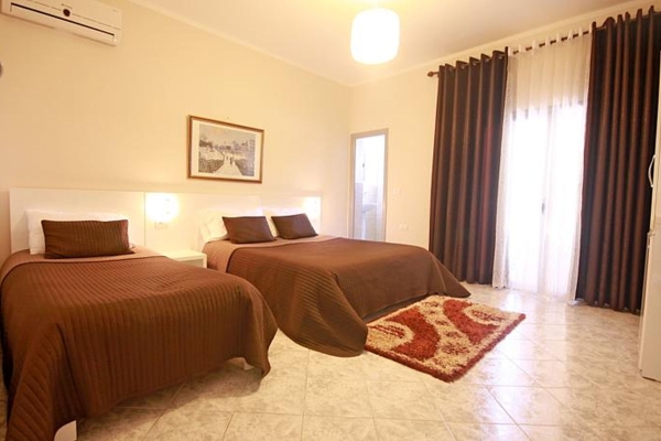 Nika Hotel (Vlorë)
